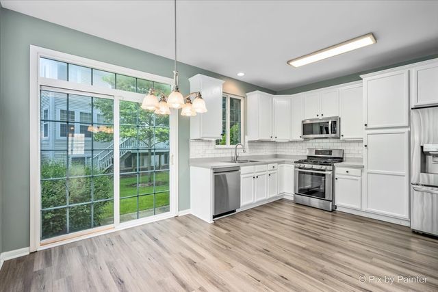 2933 Talaga Drive, Algonquin, IL 60102