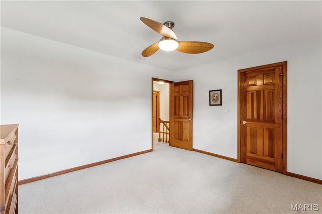 945 Ivy Court, Troy, IL 62294