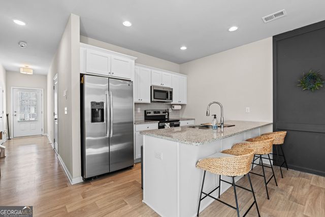 2830 Ridgeview Drive, Atlanta, GA 30331