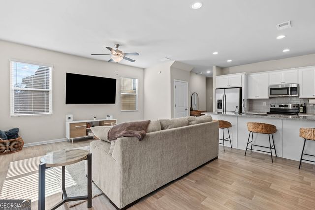 2830 Ridgeview Drive, Atlanta, GA 30331