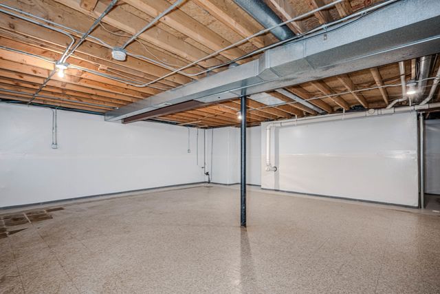 5742 Woodgate Drive, Matteson, IL 60443