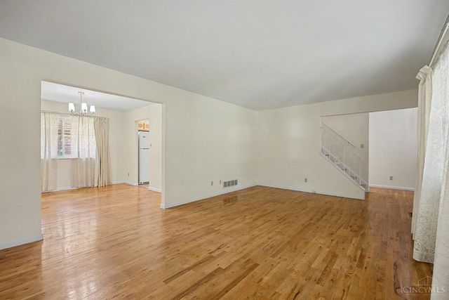 1690 Yellowglen Drive, Anderson Twp, OH 45255