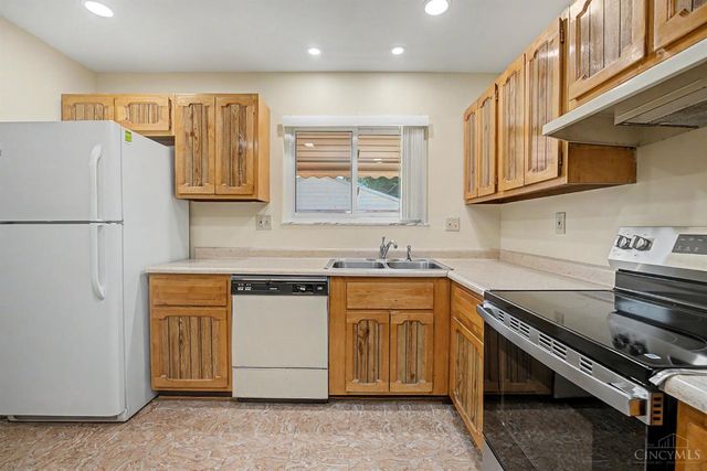 1690 Yellowglen Drive, Anderson Twp, OH 45255