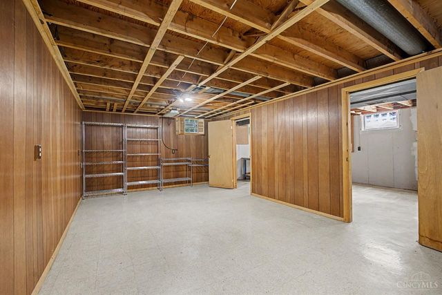 1690 Yellowglen Drive, Anderson Twp, OH 45255