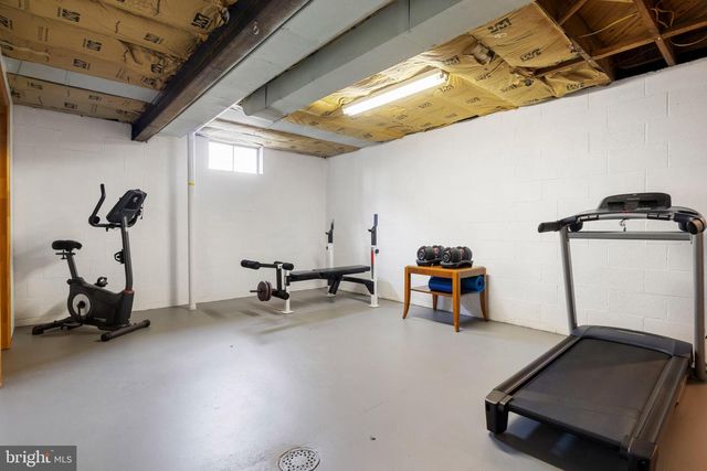 33 N CAMP ST, Windsor, PA 17366