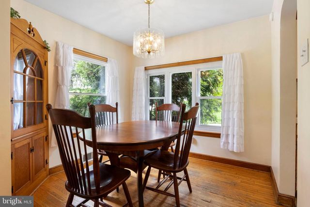 33 N CAMP ST, Windsor, PA 17366