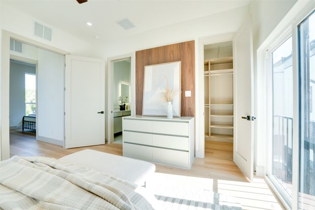 512 N Lancaster Street 6, Dallas, TX 75203