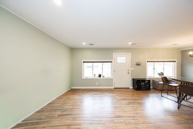 321 Winthrop St, Rehoboth, MA 02769