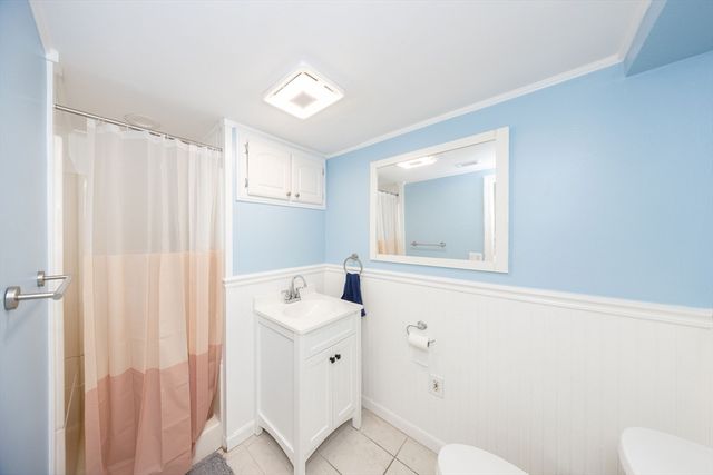 321 Winthrop St, Rehoboth, MA 02769