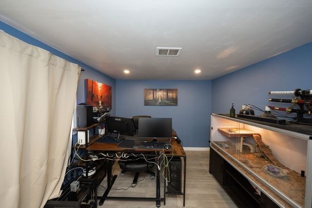 321 Winthrop St, Rehoboth, MA 02769