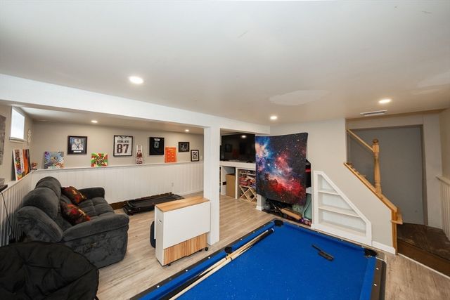 321 Winthrop St, Rehoboth, MA 02769