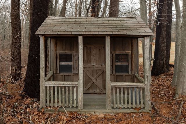 321 Winthrop St, Rehoboth, MA 02769