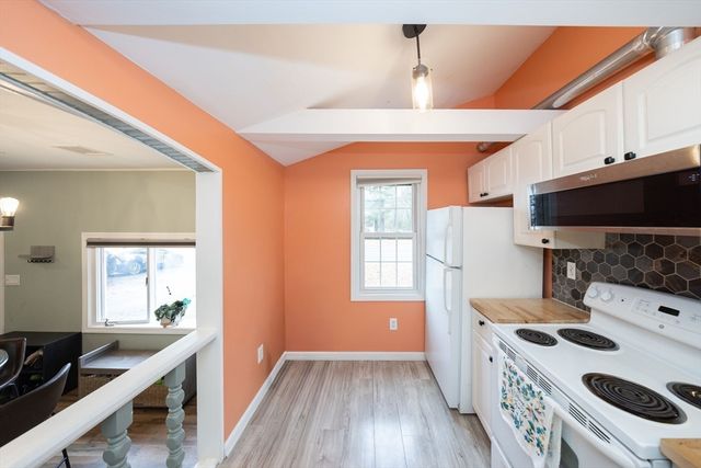 321 Winthrop St, Rehoboth, MA 02769