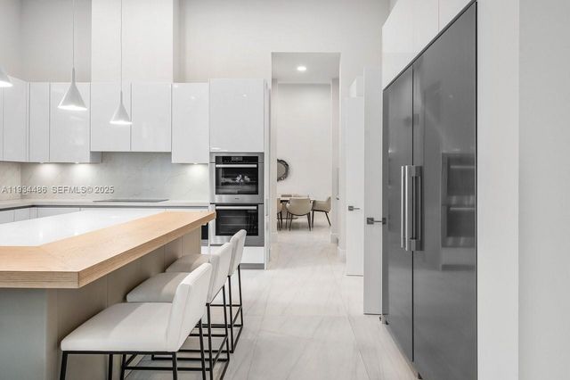 3912 Island Estates Dr 0, Aventura, FL 33160