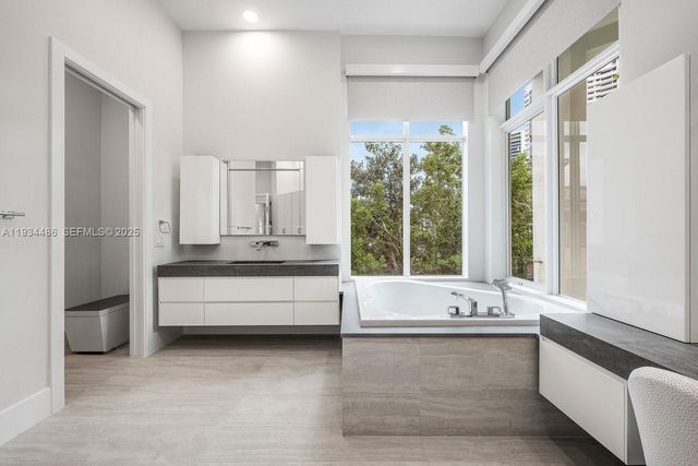 3912 Island Estates Dr 0, Aventura, FL 33160