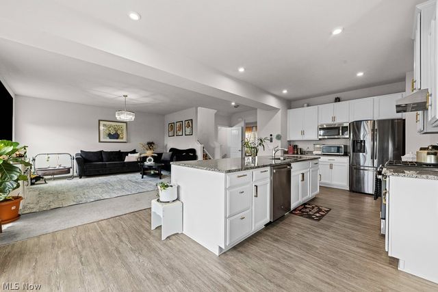 1628 Duncan Way, Streetsboro, OH 44241