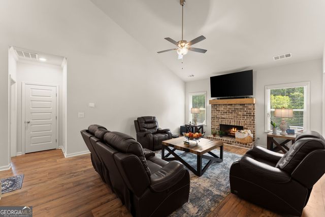 202 Old Lake Lane, Dawsonville, GA 30534