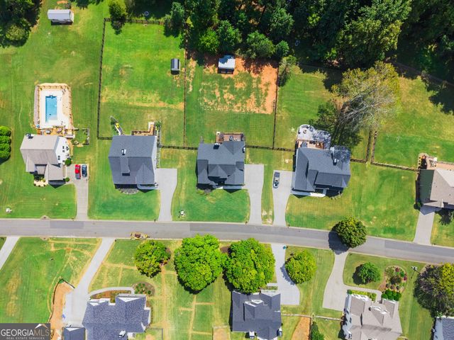 202 Old Lake Lane, Dawsonville, GA 30534