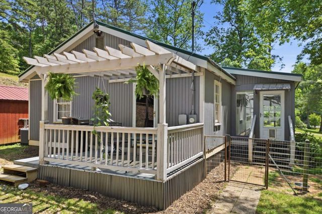 1709 Harrington Road, Ball Ground, GA 30107
