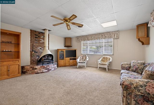 322 Warren Way, Pittsburg, CA 94565