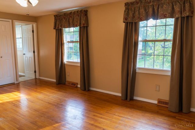 11900 Elmgrove Circle, Cincinnati, OH 45240