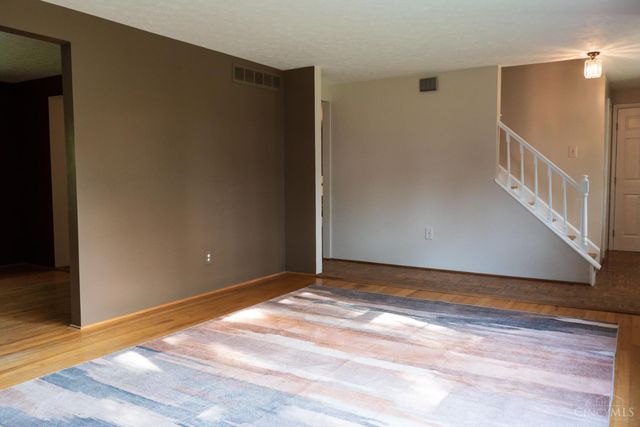 11900 Elmgrove Circle, Cincinnati, OH 45240