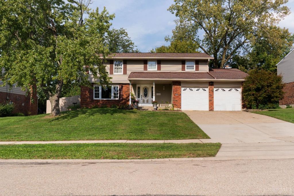 11900 Elmgrove Circle, Cincinnati, OH 45240