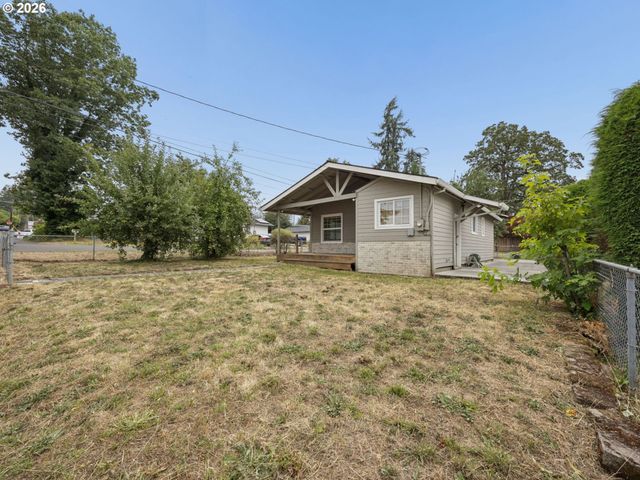 14221 Se WOODLAND Way, Milwaukie, OR 97267