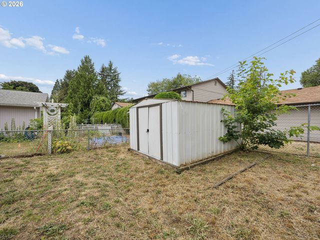 14221 Se WOODLAND Way, Milwaukie, OR 97267