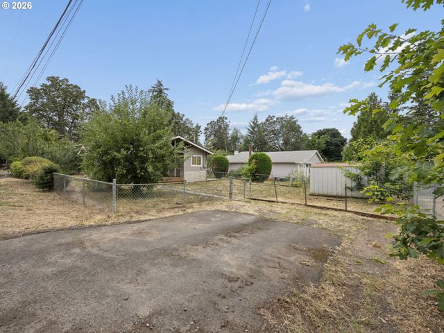 14221 Se WOODLAND Way, Milwaukie, OR 97267