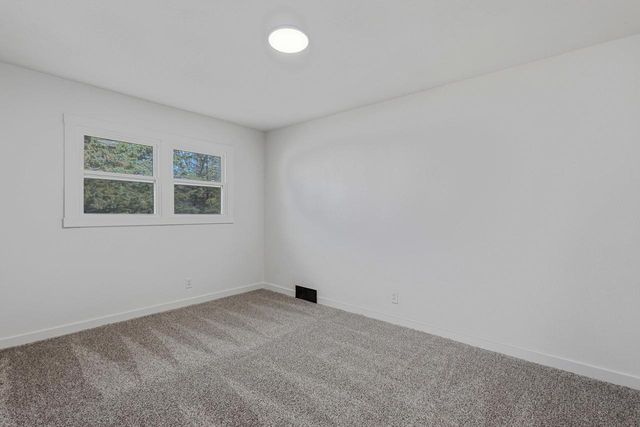148 N PARK STREET, Markesan, WI 53946