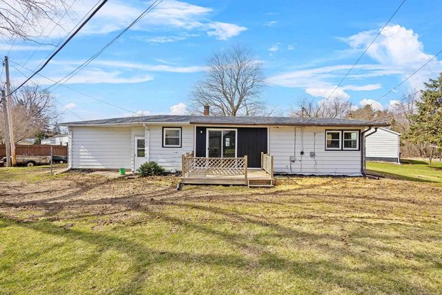 148 N PARK STREET, Markesan, WI 53946