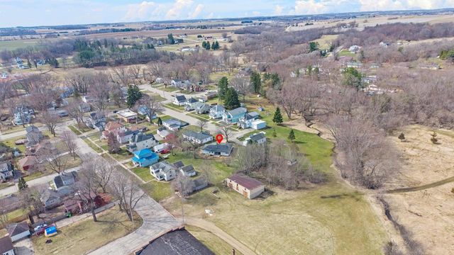 148 N PARK STREET, Markesan, WI 53946