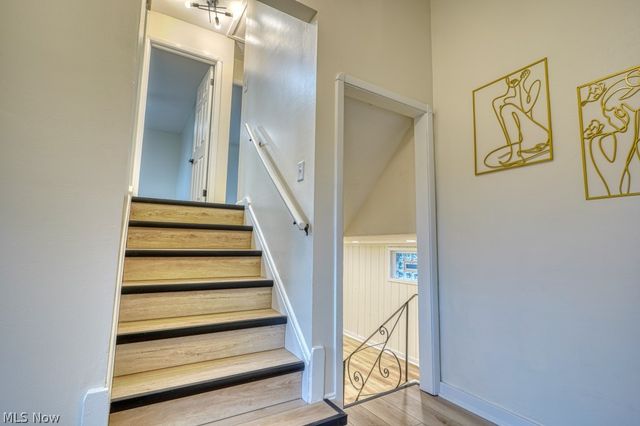 15713 Holland Road, Brook Park, OH 44142