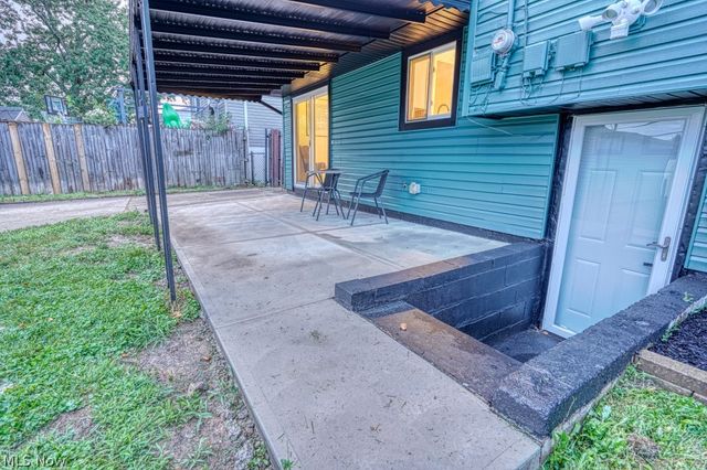15713 Holland Road, Brook Park, OH 44142