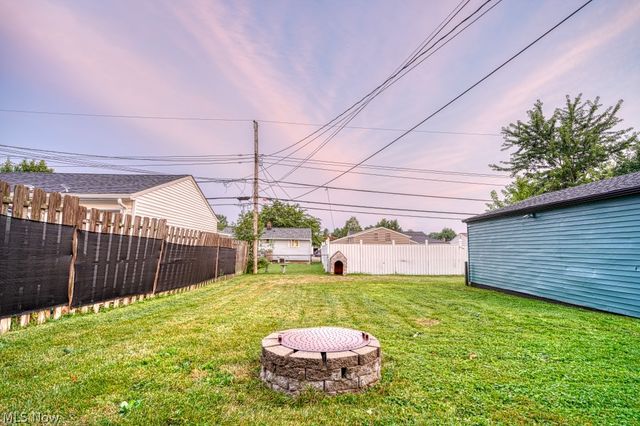 15713 Holland Road, Brook Park, OH 44142