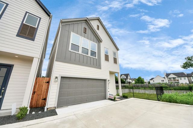5240 Texas Street, Houston, TX 77011