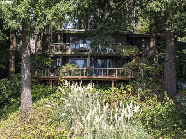 2414 Ne 121ST St, Vancouver, WA 98686
