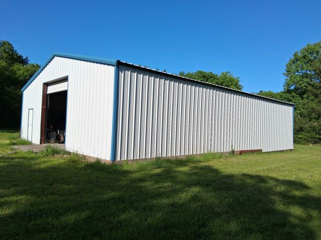 1203 County Road 4132, Cumby, TX 75433