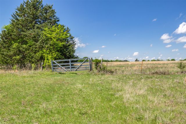 1203 County Road 4132, Cumby, TX 75433