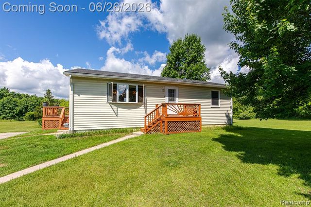 9635 Ortonville Road, Clarkston, MI 48348