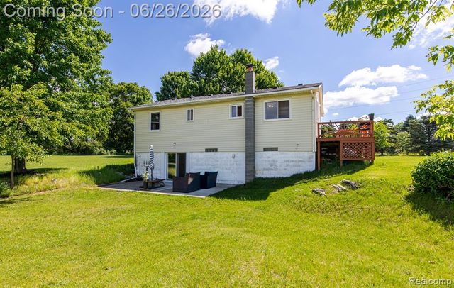 9635 Ortonville Road, Clarkston, MI 48348