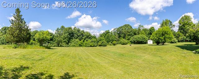 9635 Ortonville Road, Clarkston, MI 48348