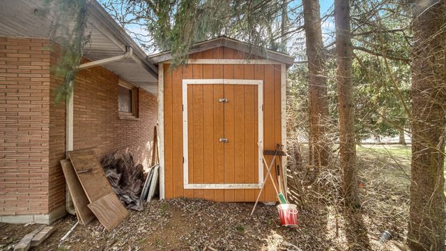 2445 Woodlane Drive, Merrillville, IN 46410