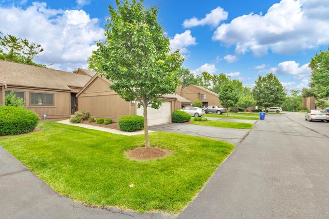 2049 Willow Glen Lane, B, Columbus, OH 43229