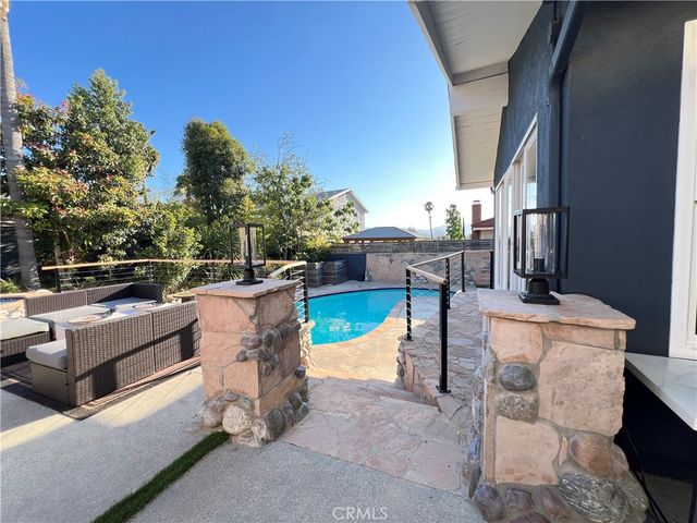 30564 Mainmast Drive, Agoura Hills, CA 91301