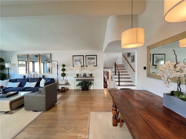 30564 Mainmast Drive, Agoura Hills, CA 91301