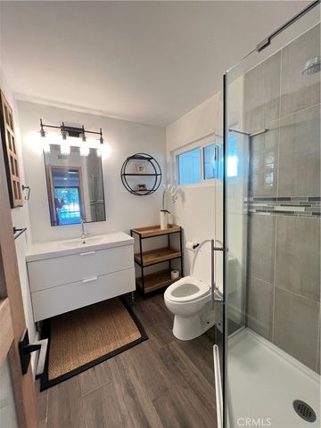 30564 Mainmast Drive, Agoura Hills, CA 91301