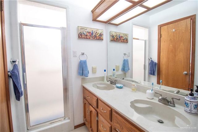 404 Scorpio Street, Mission, TX 78572