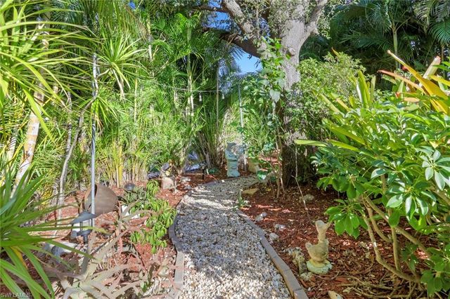 4419 N Pacific CIR, North Fort Myers, FL 33903